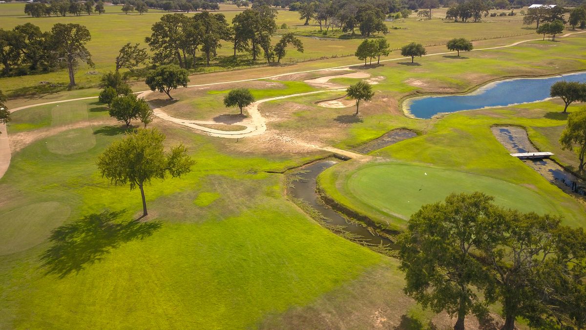 Gallery Legendary Oaks Golf Course